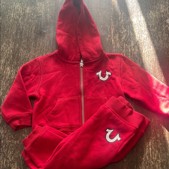 True Religion Red Kids Matching Set - Picture 1 of 5